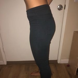 Dark navy buttonless stretch skinny jeans